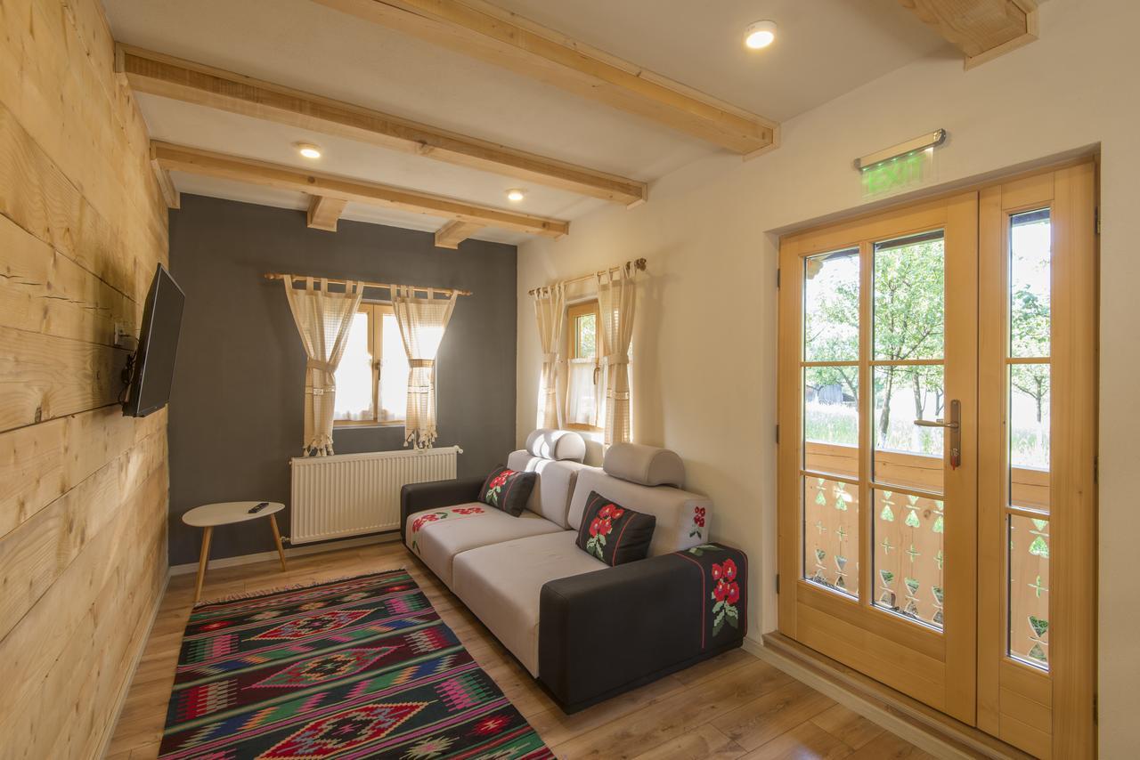 Magnolia Resort Chalets Viseu de Sus Luaran gambar